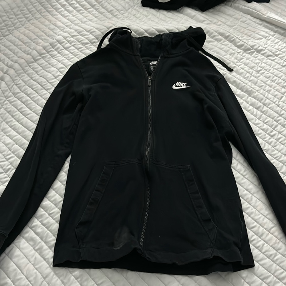 BLACK NIKE ZIP UP SZ S